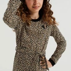 Coupon ⌛ WE Fashion Meisjes Gestructureerde Jurk Met Dessin En Strikceintuur - Maat 146/152 💯 -Bergstein Shop 544x840 1