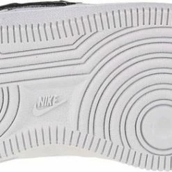 Kopen 🛒 Nike 👟 Sneakers - Maat 39 - Unisex - Zwart 😉 28 Kopen 🛒 Nike 👟 Sneakers - Maat 39 - Unisex - Zwart 😉 -Bergstein Shop 550x261 2