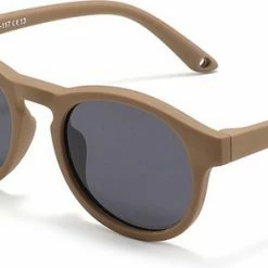 Gloednieuw 💯 Maesy - Baby Zonnebril Bowi - Dreumes En Peuter - 1-3 Jaar - Flexibel Buigbaar - Verstelbaar Elastiek - Gepolariseerde UV400 Bescherming - Unisex Babyzonnebril Rond - Taupe Bruin 🥰 -Bergstein Shop 550x294