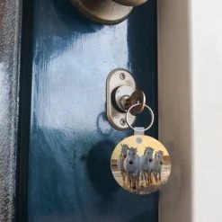 Promo ⌛ TheKeyMeister Sleutelhanger - Paarden - Water - Strand - Dieren - Plastic - Rond - Uitdeelcadeautjes - Sinterklaas Cadeautjes - Uitdeelcadeautjes Voor Kinderen - Schoencadeautjes - Kleine Cadeautjes 🥰 -Bergstein Shop 550x366 15