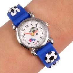 Coupon ✨ Fashion Favorite Kinder Horloge | Voetbal / Soccer Zwart | 3D Siliconen | Ø 25 Mm 🌟 -Bergstein Shop 550x407