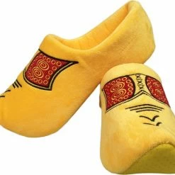 Aanbiedingen 🔔 Elcee-Haly – Klomp Sloffen – Gele Pantoffelklomp Met Geborduurd Boerenmotief – Warme Sloffen – Geel – Maat 20/24 👏