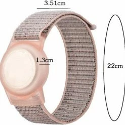 Groothandel ✔️ Consumerce® Premium Armband Geschikt Voor Apple AirTag Voor Kinderen Met Klittenband Sluiting Regenboog | AirTag-sleutelhanger Hoesje Kind | Polsband GPS Horloge Kind | Tracker Houder | Trackers Band | Kinder Horloge | Peuter | GPS Horloge Senioren ⭐ -Bergstein Shop 550x538 2