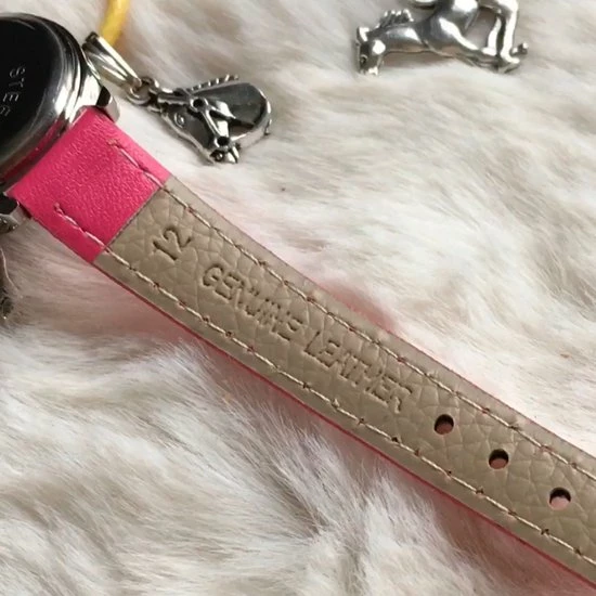 Hete verkoop 💯 Horloge-Paard-Licht Blauw- Leer-Met Paard Ketting -Extra Batterij-Charme Bijoux ❤️ 3 Hete verkoop 💯 Horloge-Paard-Licht Blauw- Leer-Met Paard Ketting -Extra Batterij-Charme Bijoux ❤️ - Afbeelding 3