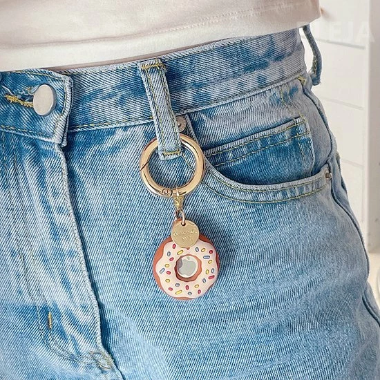 Beste recensies van ๐ฏ D&J AirTag Sleutelhanger Donut- Voor Apple AirTag - Roze - GPS - Tracker - Siliconen Hoesje Voor Apple Airtag - Airtag Houder - Hanger - ๐ 6 Beste recensies van ๐ฏ D&J AirTag Sleutelhanger Donut- Voor Apple AirTag - Roze - GPS - Tracker - Siliconen Hoesje Voor Apple Airtag - Airtag Houder - Hanger - ๐ - Afbeelding 6