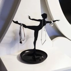 Beste recensies van 🥰 Kikkerland Sieradenhouder - In Een Vorm Van Een Dansende Ballerina - Sieradenboom - Geschikt Voor Oorbellen / Kettingen / Armbanden/ Ringen - Voor Je Sieradencollectie – Sieradenstandaard - Juwelen - Magnetisch - Sieradenrekje 😉 11 Beste recensies van 🥰 Kikkerland Sieradenhouder - In Een Vorm Van Een Dansende Ballerina - Sieradenboom - Geschikt Voor Oorbellen / Kettingen / Armbanden/ Ringen - Voor Je Sieradencollectie – Sieradenstandaard - Juwelen - Magnetisch - Sieradenrekje 😉 -Bergstein Shop 550x550 20