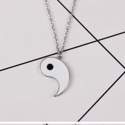 Nieuw ⭐ Bixorp Friends BFF Ketting Voor 2 Met Yin Yang In Twee Helften - Vriendschapsketting Meisjes - Best Friends Ketting Vriendschap Cadeau Voor Twee 😀 18 Nieuw ⭐ Bixorp Friends BFF Ketting Voor 2 Met Yin Yang In Twee Helften - Vriendschapsketting Meisjes - Best Friends Ketting Vriendschap Cadeau Voor Twee 😀 -Bergstein Shop 550x554 2