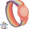Groothandel ✔️ Consumerce® Premium Armband Geschikt Voor Apple AirTag Voor Kinderen Met Klittenband Sluiting Regenboog | AirTag-sleutelhanger Hoesje Kind | Polsband GPS Horloge Kind | Tracker Houder | Trackers Band | Kinder Horloge | Peuter | GPS Horloge Senioren ⭐