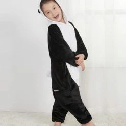 Hete verkoop 😀 Merkloos Onesie Panda - Maat 134/140 - Verkleedkleren - Kostuum - Carnaval - Jumpsuit - Pyjama - Kerst 🎉 -Bergstein Shop 550x678 1